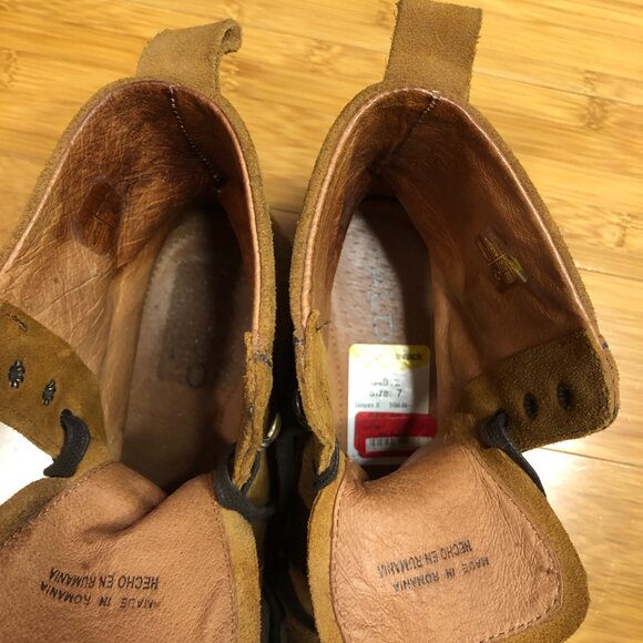 Aldo sz 7 (Womens 9) Brown Vintage Rustic Style Jump Boots Toe Cap Indiana Jones - Picture 7 of 9